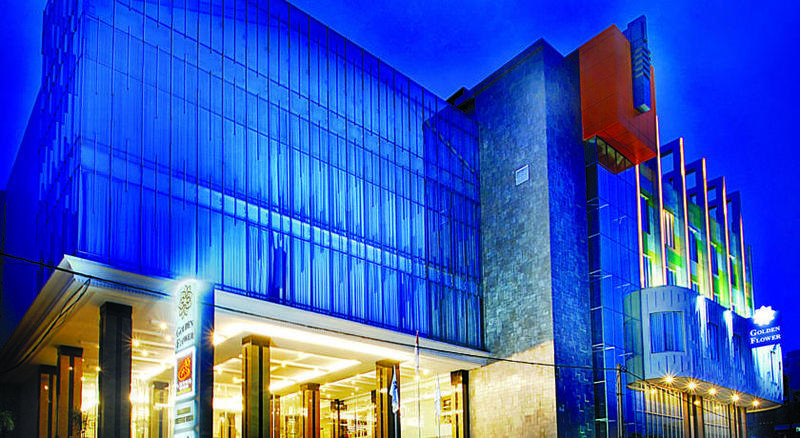 Golden Flower By Kagum Hotels Bandung Exterior photo