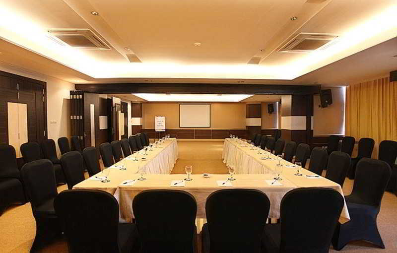 Golden Flower By Kagum Hotels Bandung Exterior photo